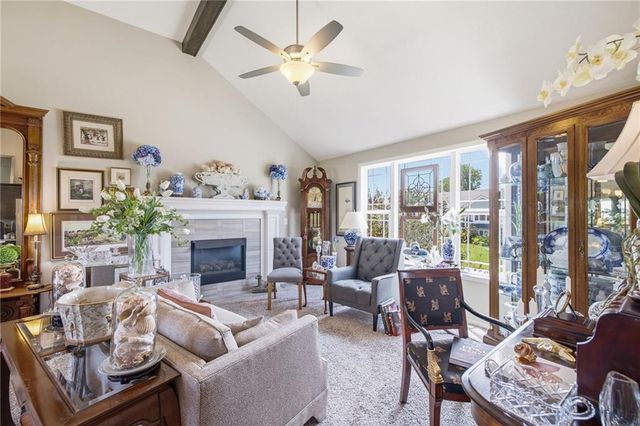11500 E 207th Circle, Peculiar, MO 64078