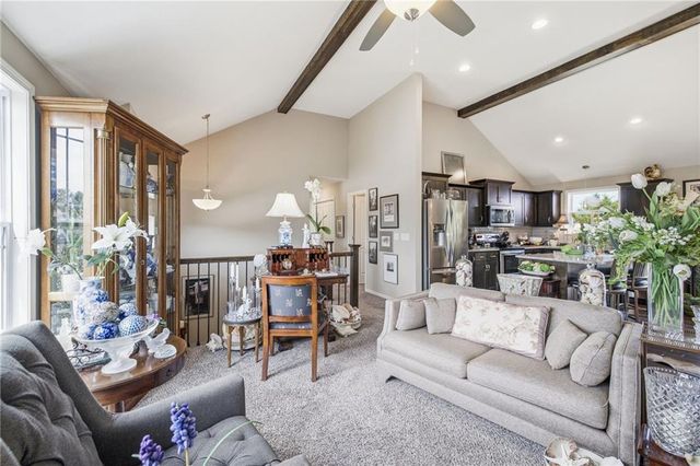 11500 E 207th Circle, Peculiar, MO 64078