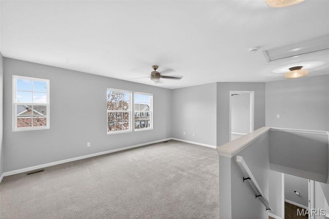 1290 Shorewinds Trail, St Charles, MO 63303