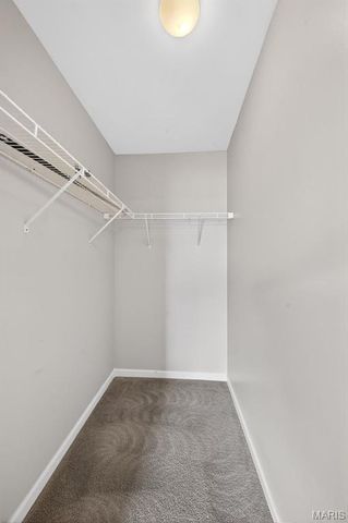 1290 Shorewinds Trail, St Charles, MO 63303