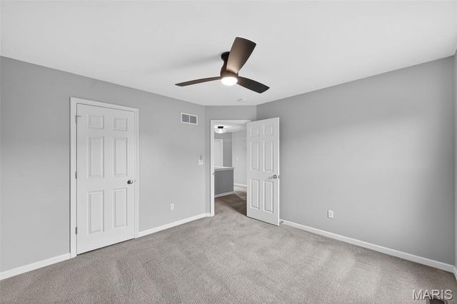 1290 Shorewinds Trail, St Charles, MO 63303