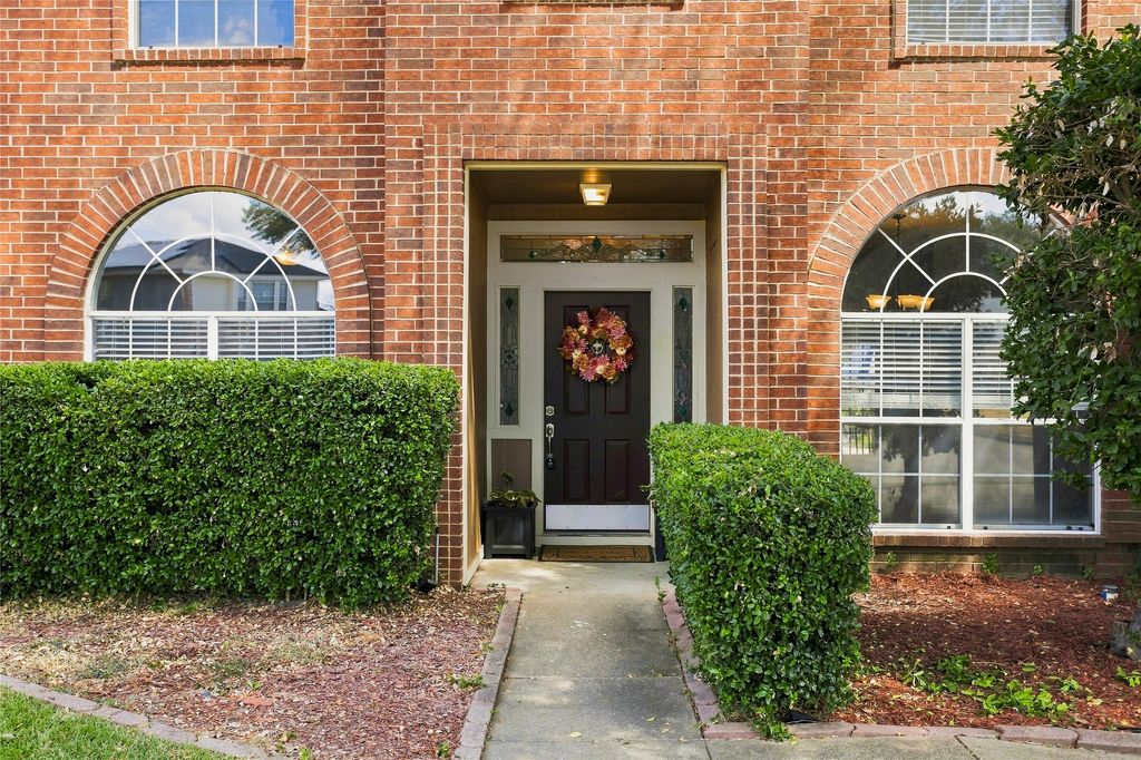 5203 Rio Court, Arlington, TX 76017 — exterior