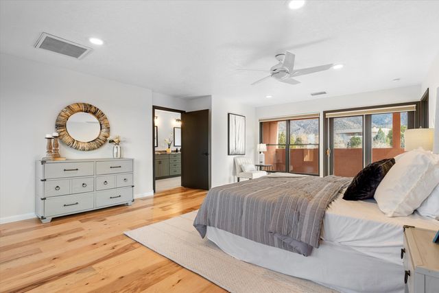 975 Antelope Ave NE, Albuquerque, NM 87122