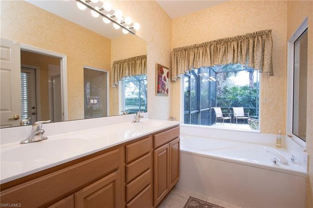12914 Brynwood Preserve LN, Naples, FL 34105
