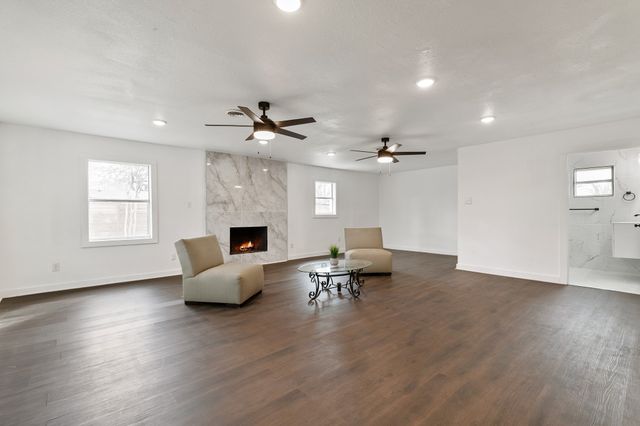 602 Lawson Drive, Garland, TX 75042