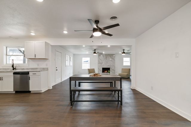 602 Lawson Drive, Garland, TX 75042