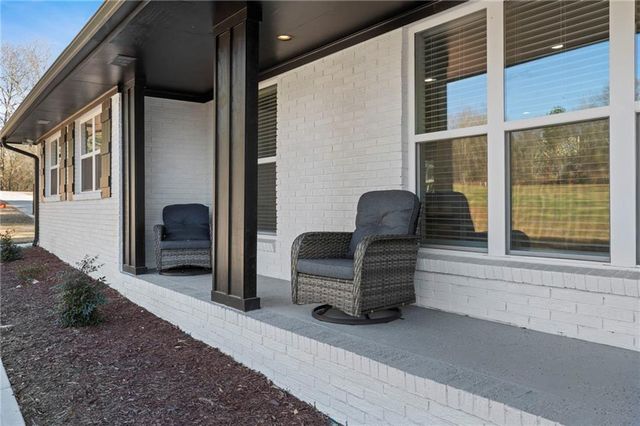 2604 Flat Shoals SW Road, Conyers, GA 30094