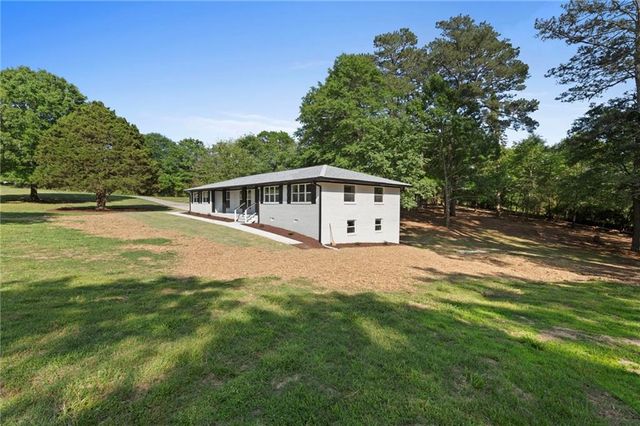 2604 Flat Shoals SW Road, Conyers, GA 30094