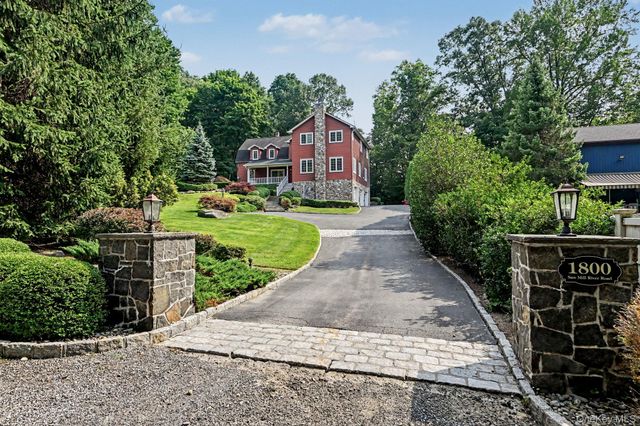 1800 Saw Mill River Road, White Plains, NY 10607