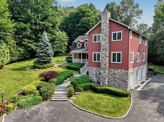 1800 Saw Mill River Road, White Plains, NY 10607