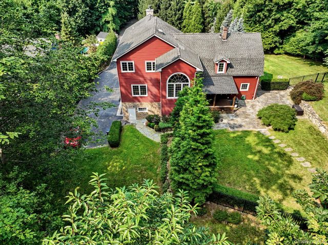 1800 Saw Mill River Road, White Plains, NY 10607
