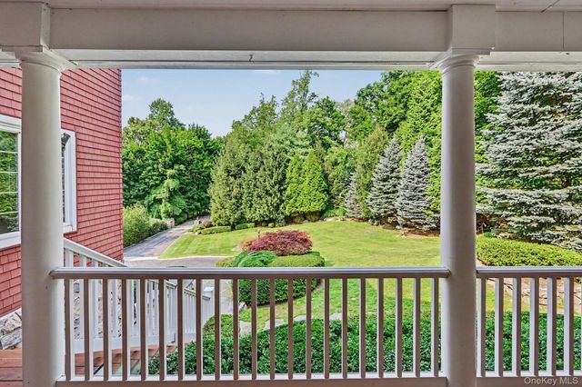 1800 Saw Mill River Road, White Plains, NY 10607