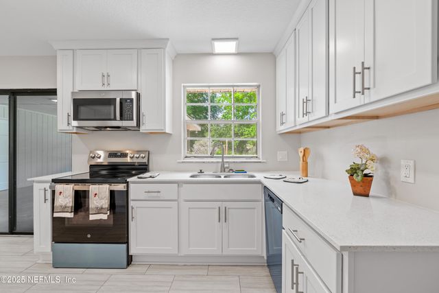 4603 MULBERRY Street, Macclenny, FL 32063