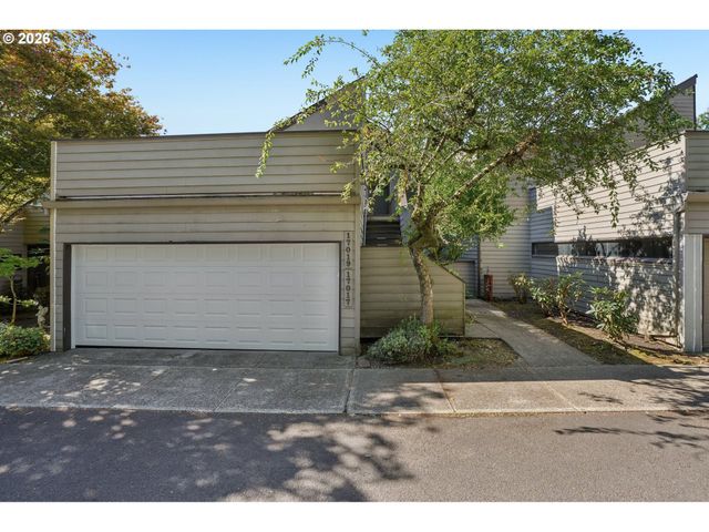 17019 Sw VERSAILLES Ln, Portland, OR 97224