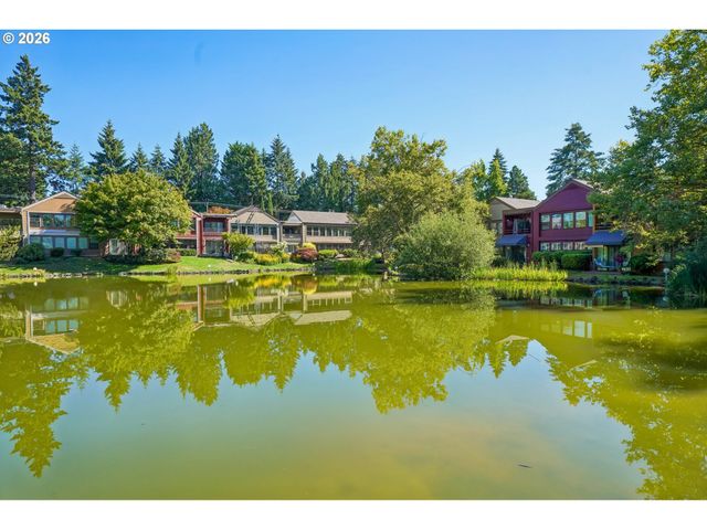 17019 Sw VERSAILLES Ln, Portland, OR 97224