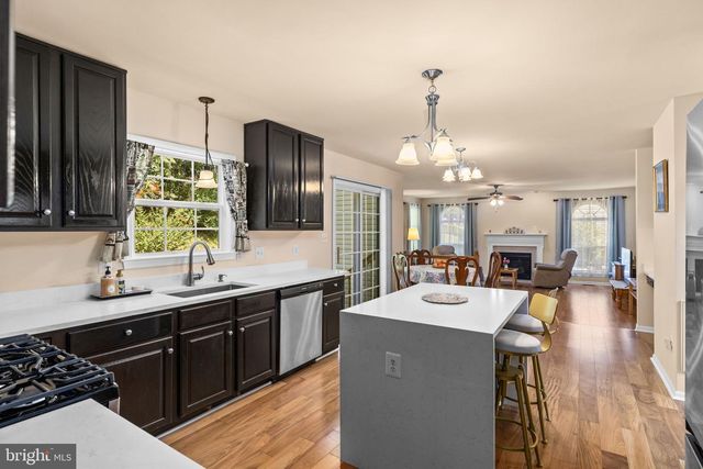 10414 N MCCLELLAN DR, Fredericksburg, VA 22408