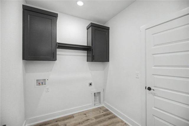 2002 N Dagan Street, Siloam Springs, AR 72761