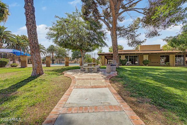 1846 W MARLETTE Avenue, Phoenix, AZ 85015