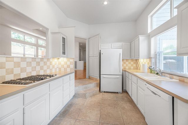 1621 Maggie Mayes ST, Austin, TX 78703