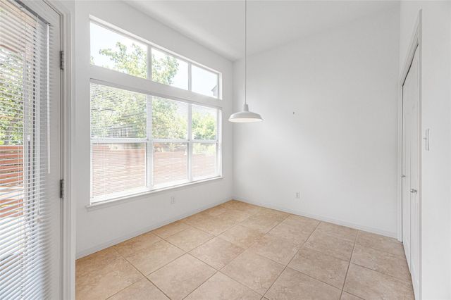 1621 Maggie Mayes ST, Austin, TX 78703
