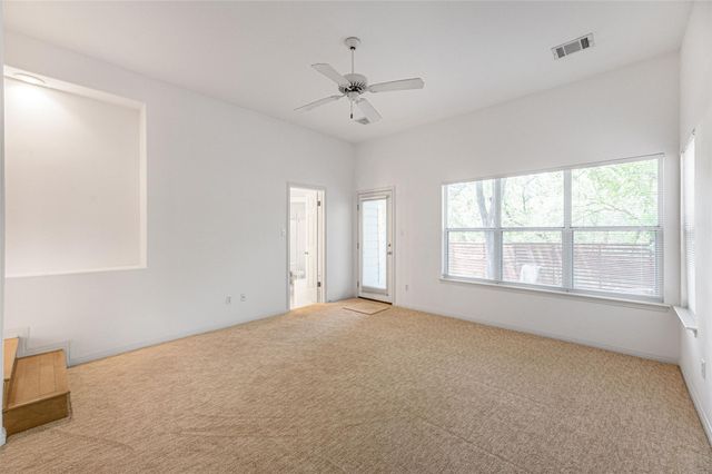 1621 Maggie Mayes ST, Austin, TX 78703