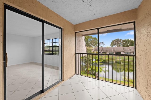 3574 NW 95th Terrace 8Q, Fort Lauderdale, FL 33351