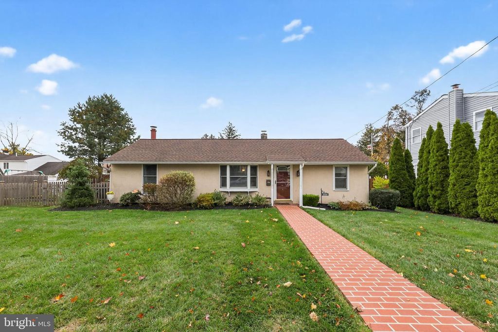 408 FAIRVIEW AVE, North Wales, PA 19454