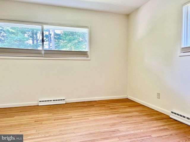 28 PARDOE RD, Princeton, NJ 08540