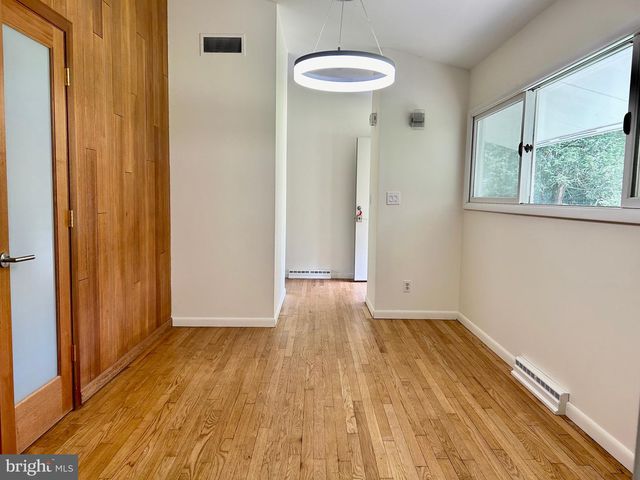 28 PARDOE RD, Princeton, NJ 08540