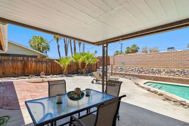 77054 California Drive, Palm Desert, CA 92211