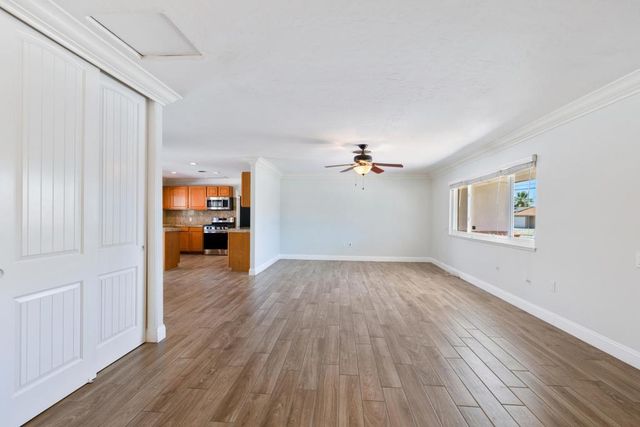 77054 California Drive, Palm Desert, CA 92211