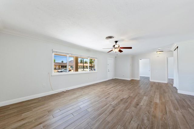 77054 California Drive, Palm Desert, CA 92211