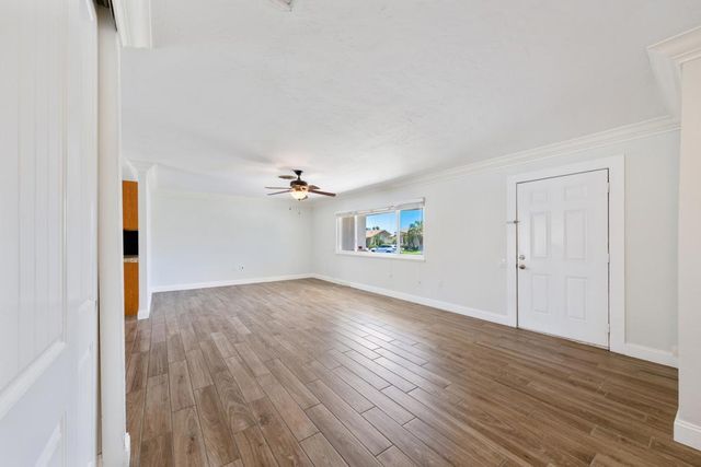 77054 California Drive, Palm Desert, CA 92211