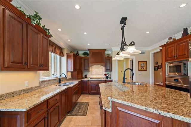 108 Heritage Lane, Center Twp, PA 16001