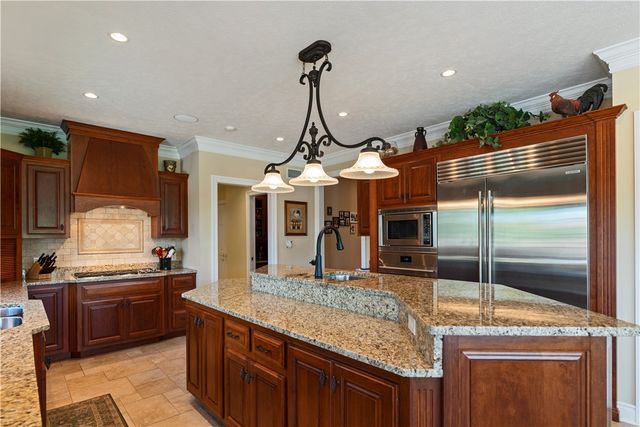 108 Heritage Lane, Center Twp, PA 16001