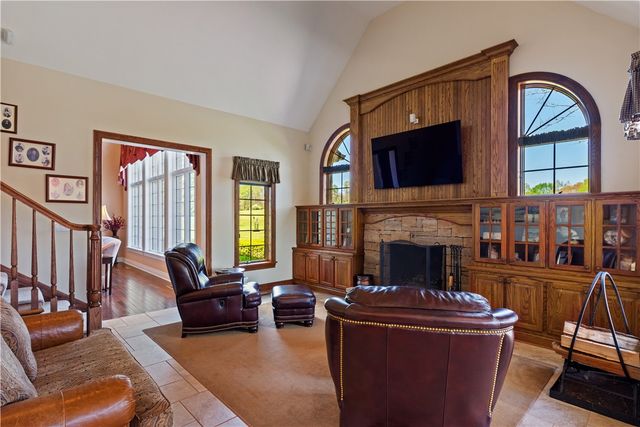 108 Heritage Lane, Center Twp, PA 16001