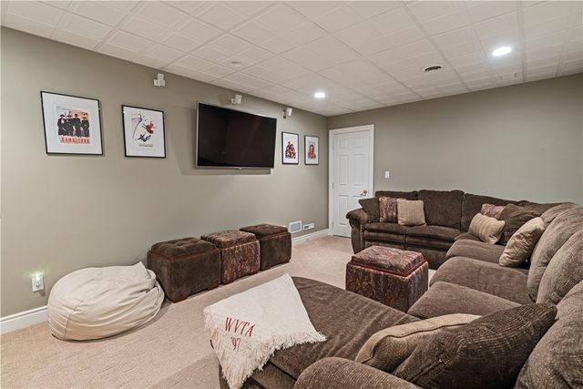 108 Heritage Lane, Center Twp, PA 16001