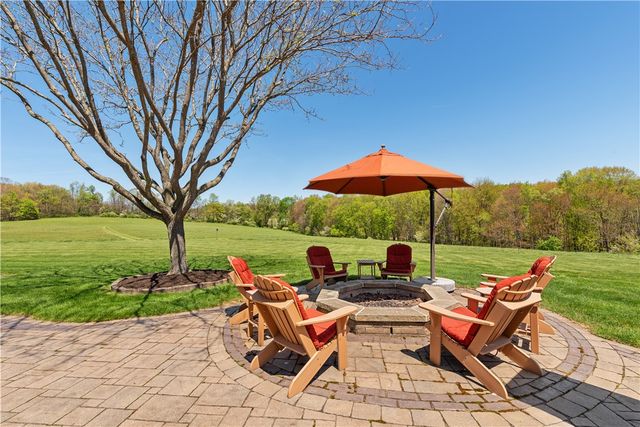 108 Heritage Lane, Center Twp, PA 16001