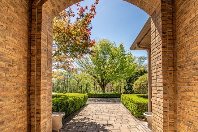 108 Heritage Lane, Center Twp, PA 16001