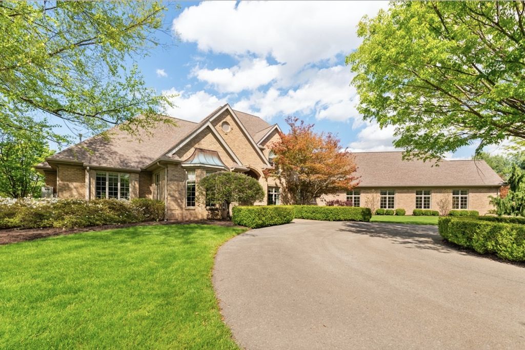 108 Heritage Lane, Center Twp, PA 16001