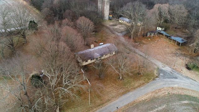 5078 Ezbon Holland Rd, Springfield, TN 37172