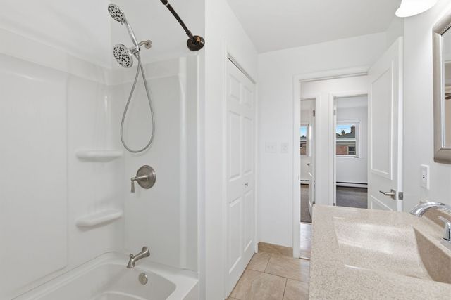 2726 N Nordica Avenue 3, Chicago, IL 60707