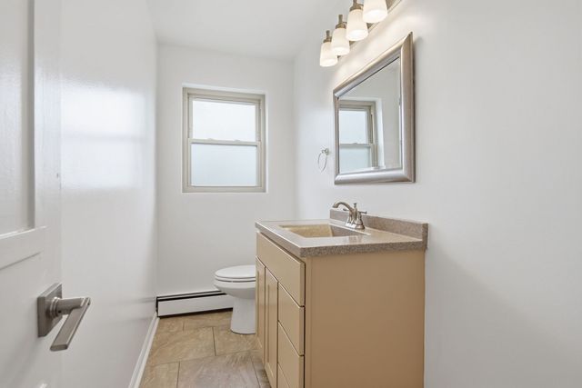 2726 N Nordica Avenue 3, Chicago, IL 60707