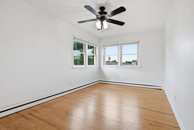 2726 N Nordica Avenue 3, Chicago, IL 60707
