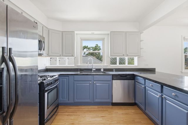 2726 N Nordica Avenue 3, Chicago, IL 60707