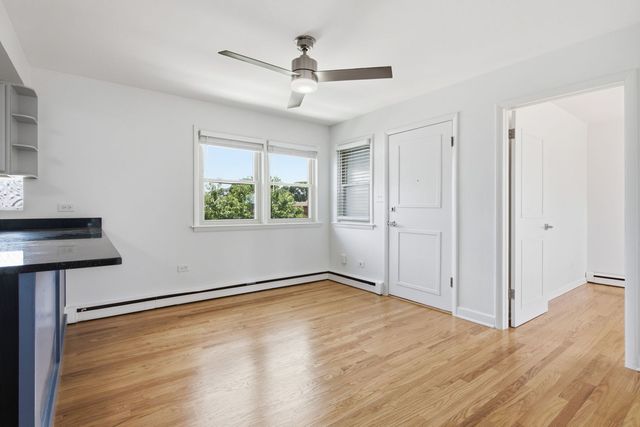 2726 N Nordica Avenue 3, Chicago, IL 60707