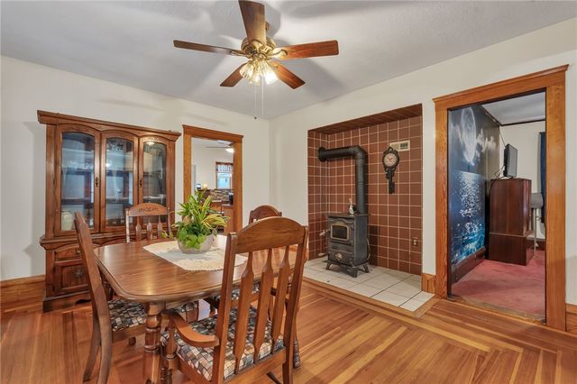 95 Thomas Avenue, Pawtucket, RI 02860