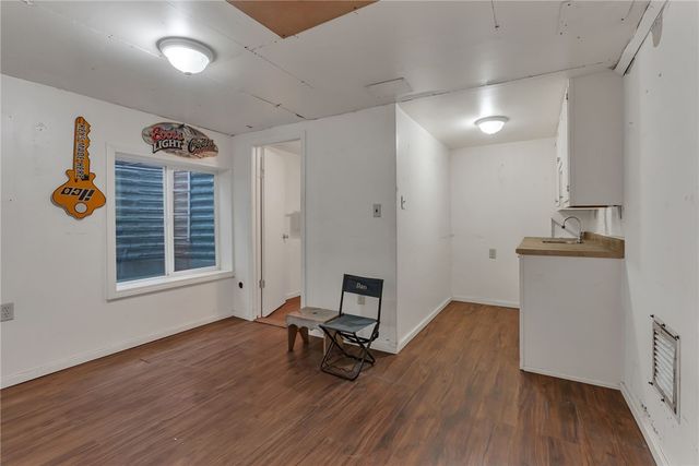95 Thomas Avenue, Pawtucket, RI 02860