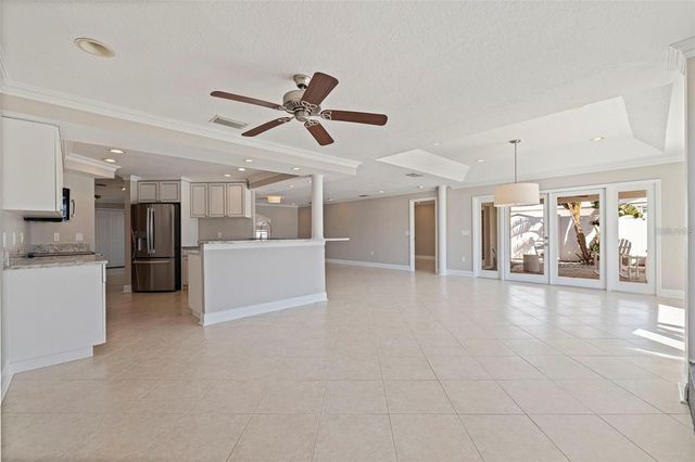 11225 4TH STREET E, Treasure Island, FL 33706