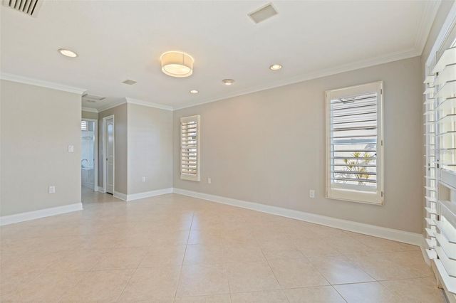 11225 4TH STREET E, Treasure Island, FL 33706